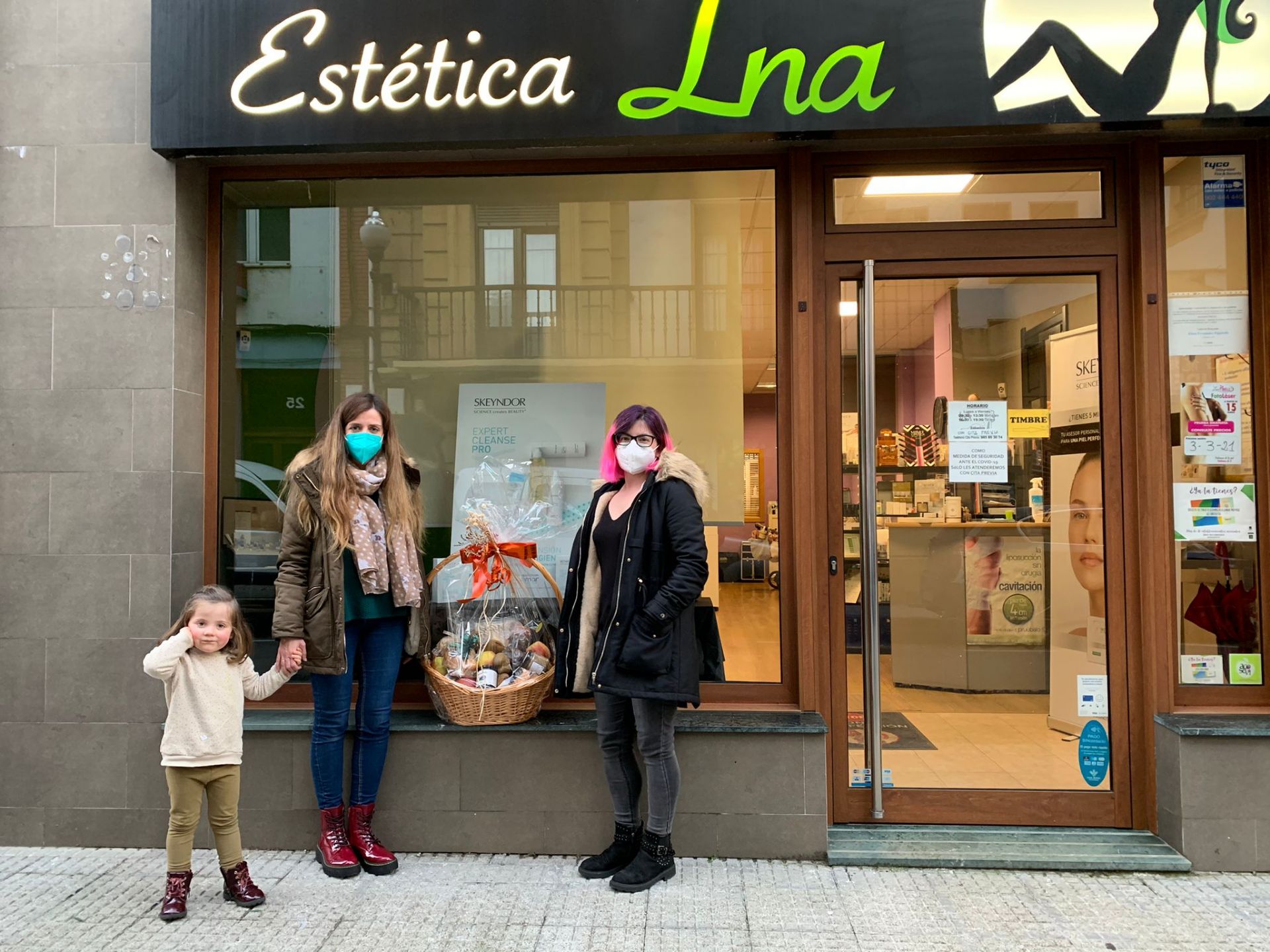 Cesta Febrero solidario