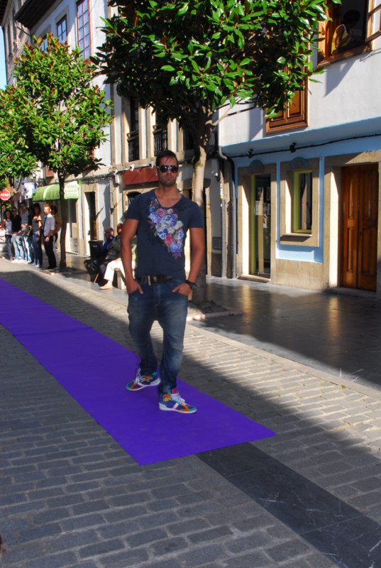 Pasarela en la calle