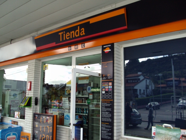 Gasolinera Santa Mnica