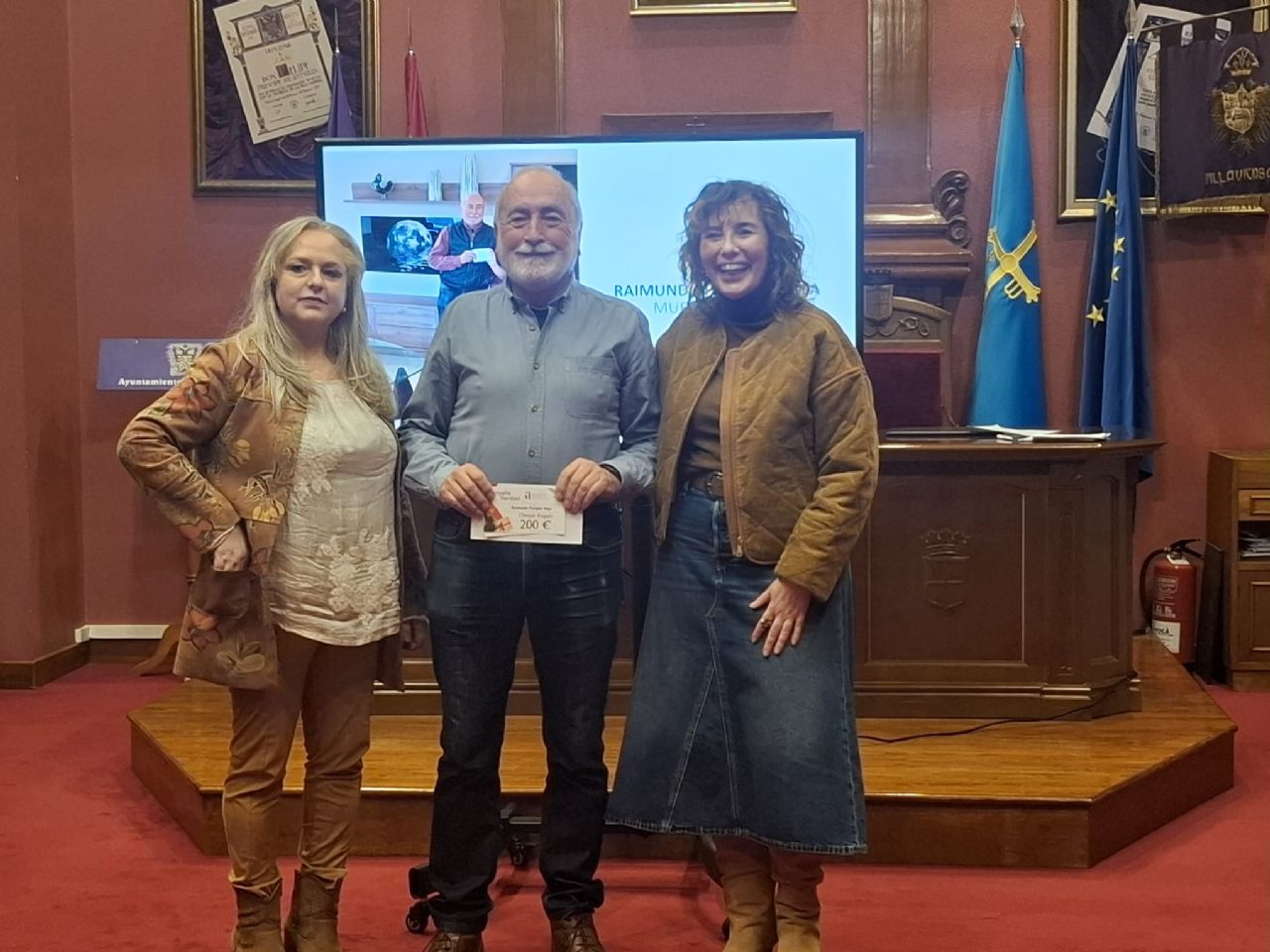 Raimundo Paraj�n Vega