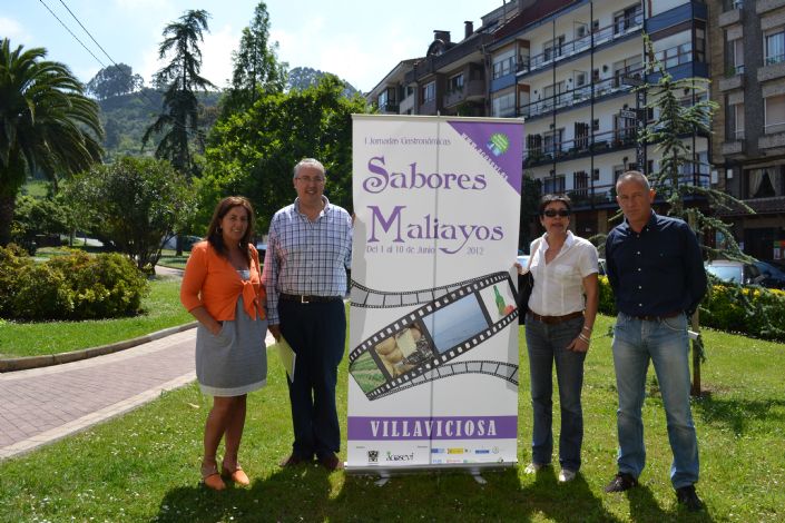 Exposición del cartel de Sabores Maliayos de Villaviciosa en Asturias